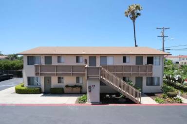 Main picture of 1375 Hemlock Ave