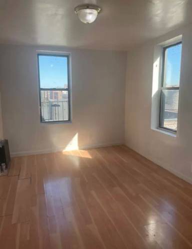 Main picture of 2236 Davidson Ave