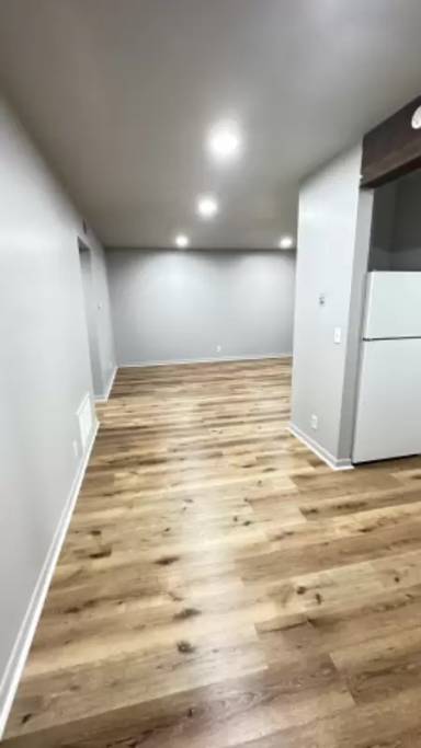 Main picture of 821 E Wayne Ave