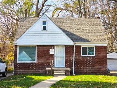 Main picture of 1168 Helen St