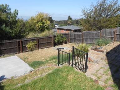 Main picture of 6139 Buena Ventura Ave