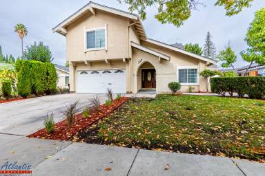 Main picture of 337 Oakberry Way
