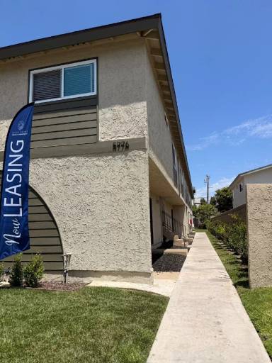 Main picture of 5776 Rostrata Ave