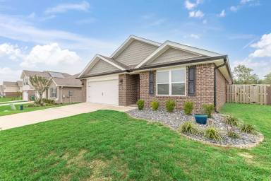 Main picture of 1009 Limpkin St
