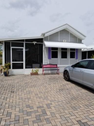 Main picture of 2413 Limewood Ave