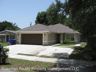 Main picture of 2331 Stella St