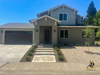 Main picture of 48 Adler Cir