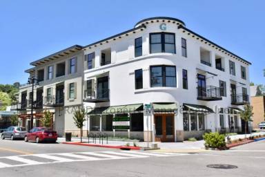 Main picture of 107 G St