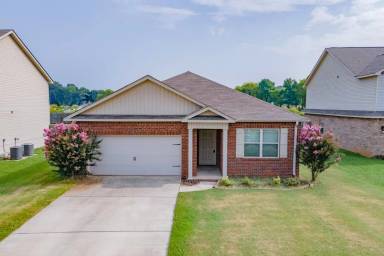 Main picture of 30067 Glenrose Way