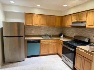Main picture of 2730 Island Ave