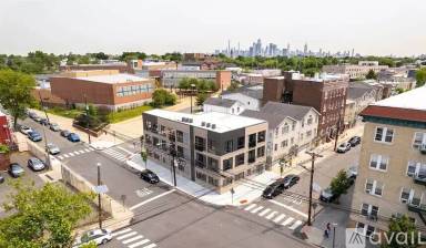 Main picture of 242 Beacon Ave