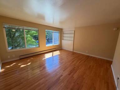 Main picture of 1621 California Ave SW