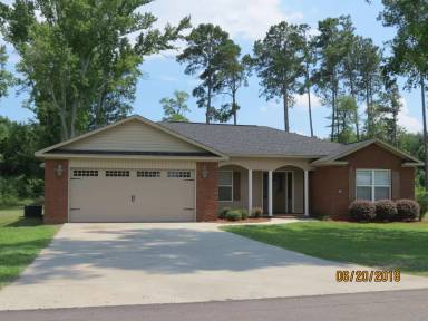 Main picture of 5165 Ridge St