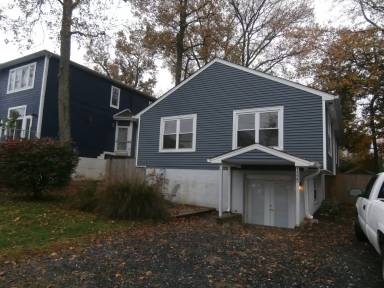 Main picture of 1325 Washington Dr