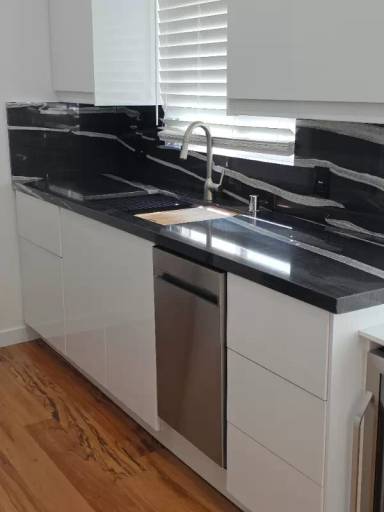 Main picture of 11355 Washington Pl