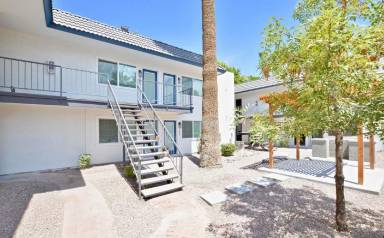 Main picture of 2547 N 48th St