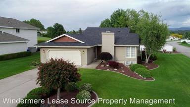 Main picture of 2725 S Bolivar Rd
