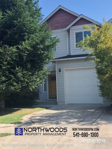 Main picture of 883 Silver Fox Dr