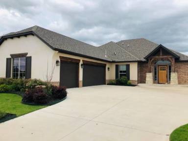 Main picture of 5608 St James Pl