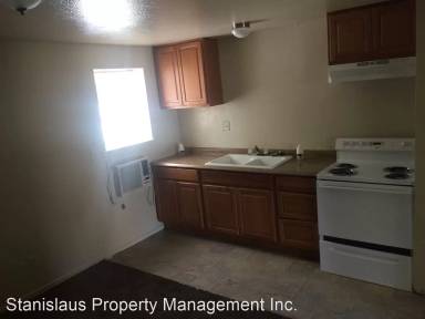 Main picture of 1012 1/2 4th St