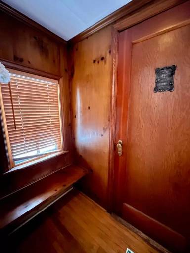 Main picture of 1337 6th Ave