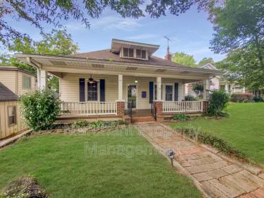 Main picture of 38 Keowee Ave