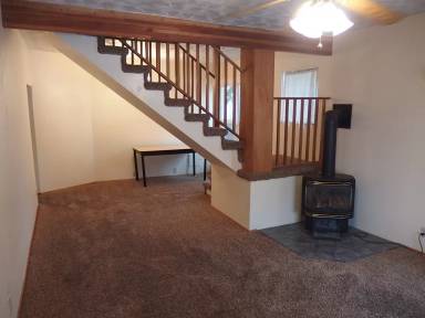 Main picture of 322 S Lilly St