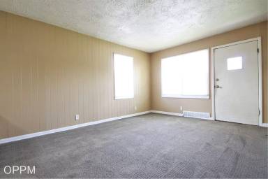 Main picture of 5318 N 36th St