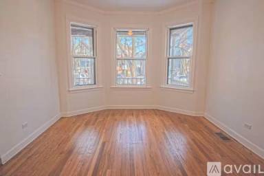 Main picture of 4240 N Monticello Ave