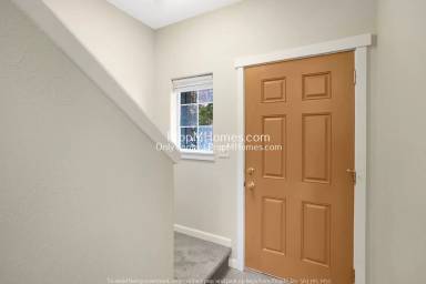 Main picture of 17923 SW Niks Dr