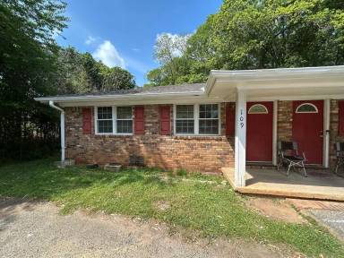 Main picture of 109 Tillman Dr