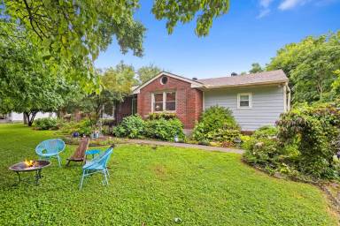 Main picture of 4117 Saunders Ave