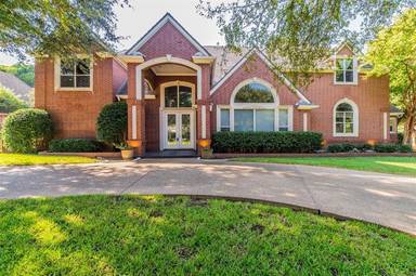 Main picture of 7029 Saucon Valley Dr