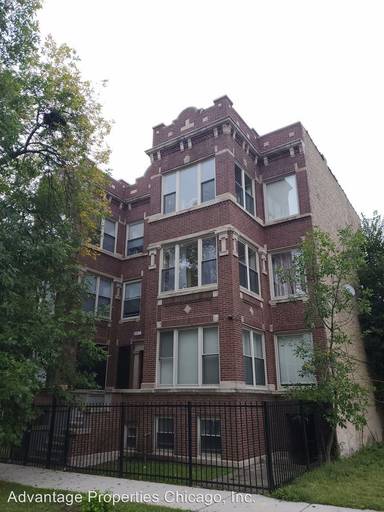 Main picture of 5711 S Calumet Ave