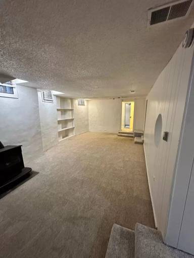 Main picture of 1133 N Clarkson St