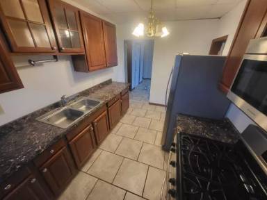 Main picture of 101 E 2nd Ave