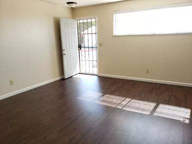 Main picture of 725 Pope Dr