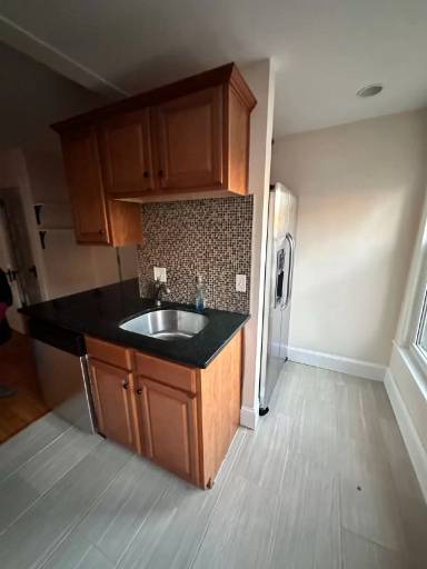 Main picture of 61 Monument St