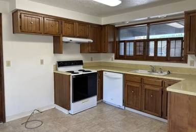 Main picture of 4836 Tanglewood Ct SE