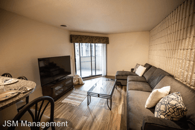 Main picture of 501 E Healey St