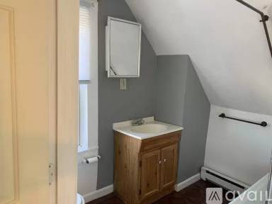 Main picture of 14 Wilbur St