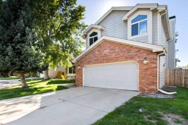 Main picture of 10031 Poudre Ct