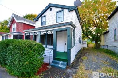 Main picture of 104 Fountain St