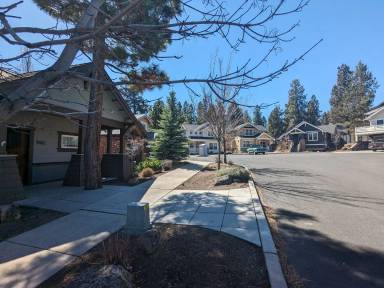 Main picture of 1578 NW Erin Ct