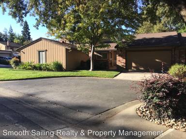 Main picture of 6541 Crosswoods Cir