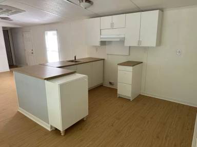Main picture of 5105 Estate Dr