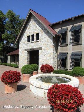 Main picture of 1520 Main St