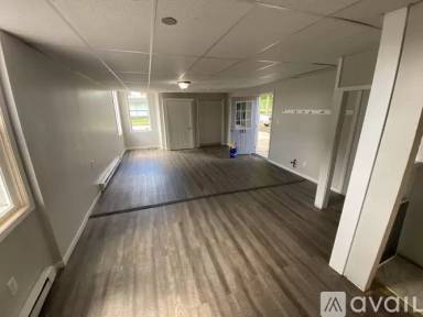 Main picture of 503 W 44th St