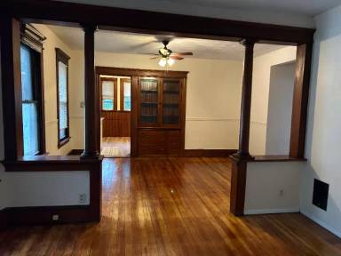 Main picture of 113 Myrtle St