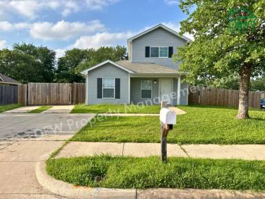 Main picture of 1733 Red Oak Ct